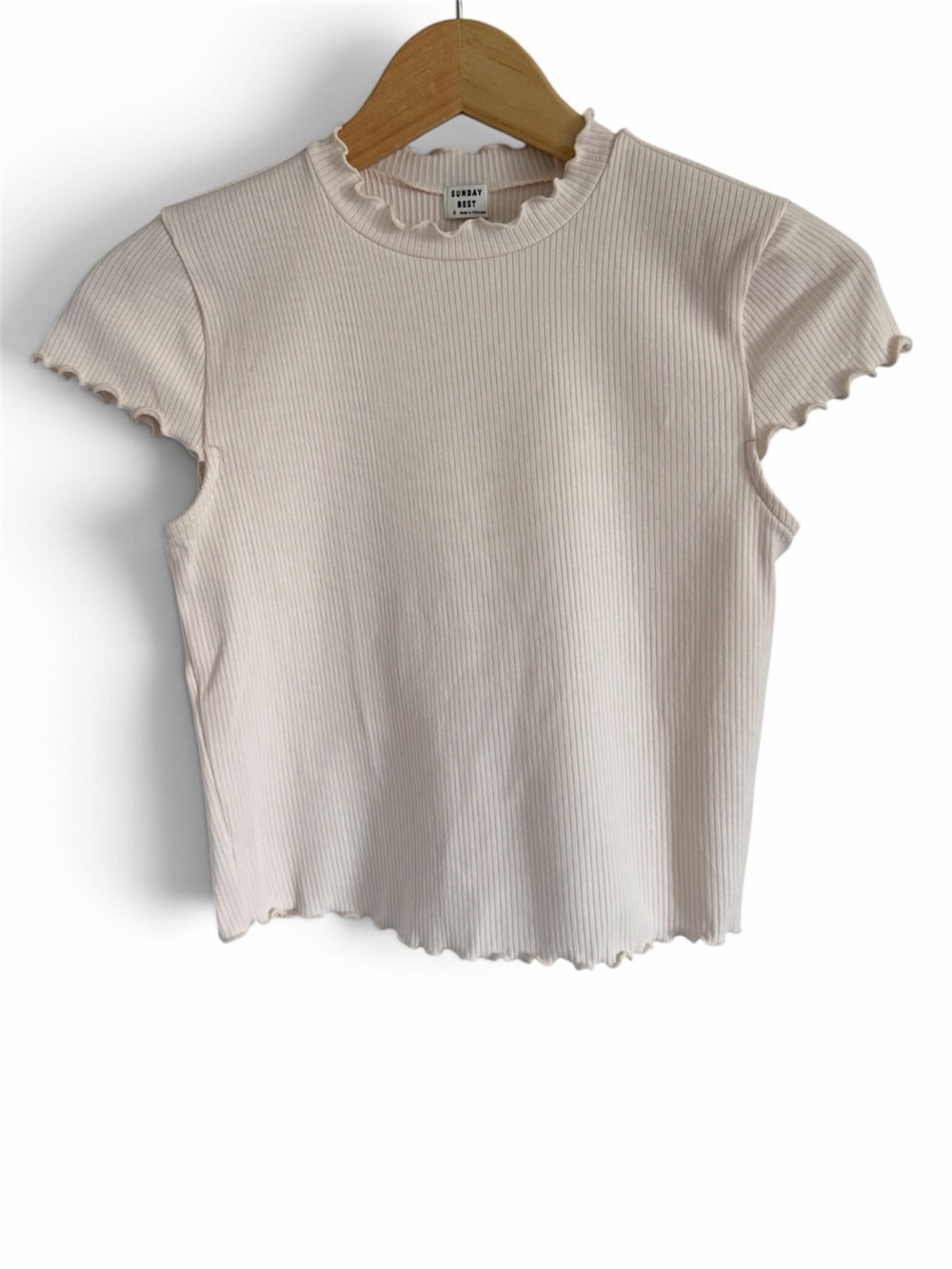Sunday Best Soft Pink Ribbed Lettuce-Edge Cropped Short Sleeve Tee Small